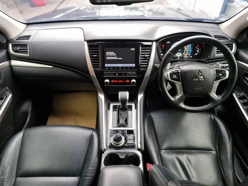2019 Mitsubishi Pajero Sport III 3