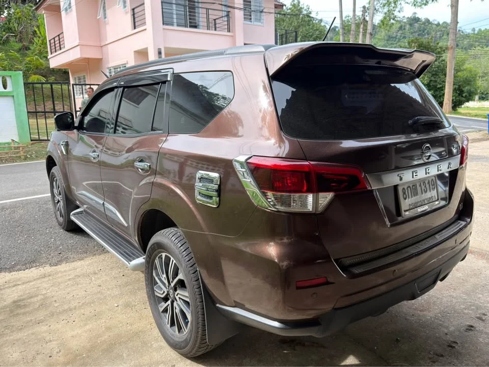 2018 Nissan Terra 3