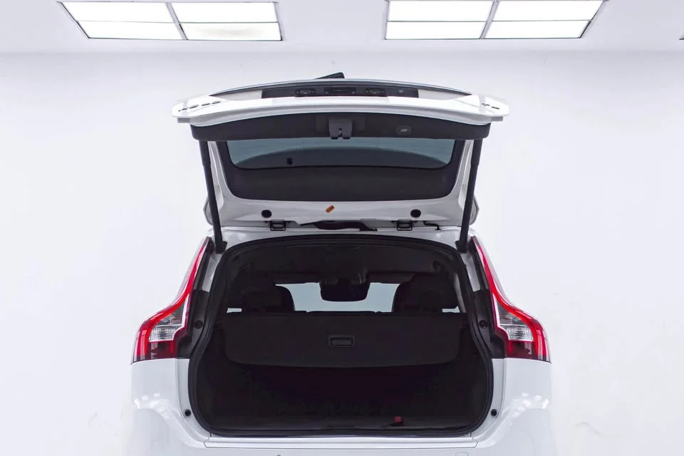 2017 Volvo XC60 I 3