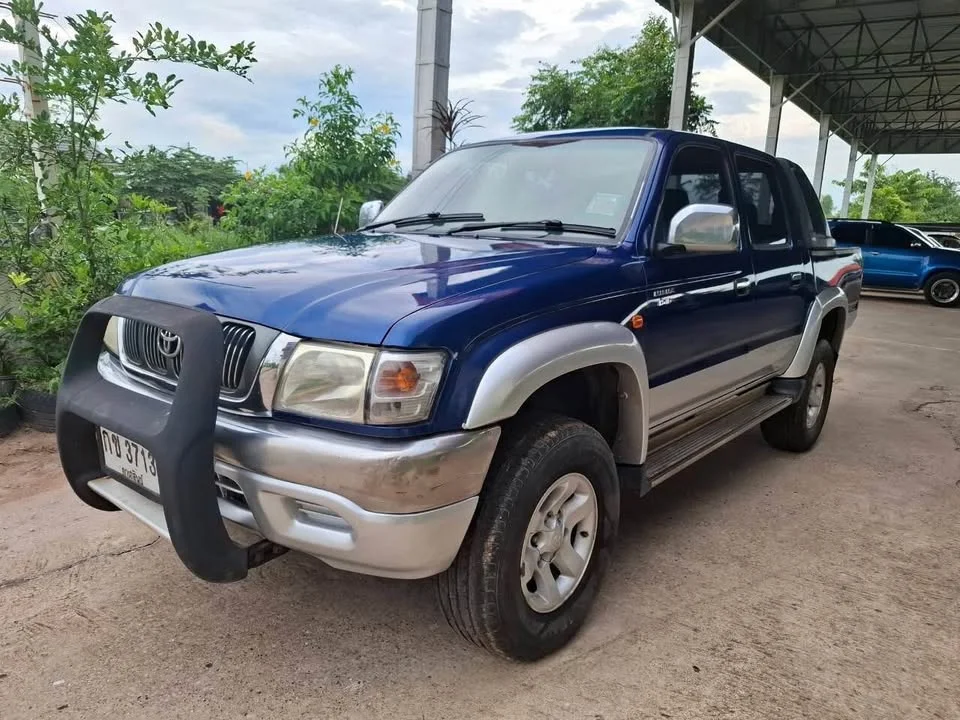 2002 Toyota Hilux Tiger VI 2