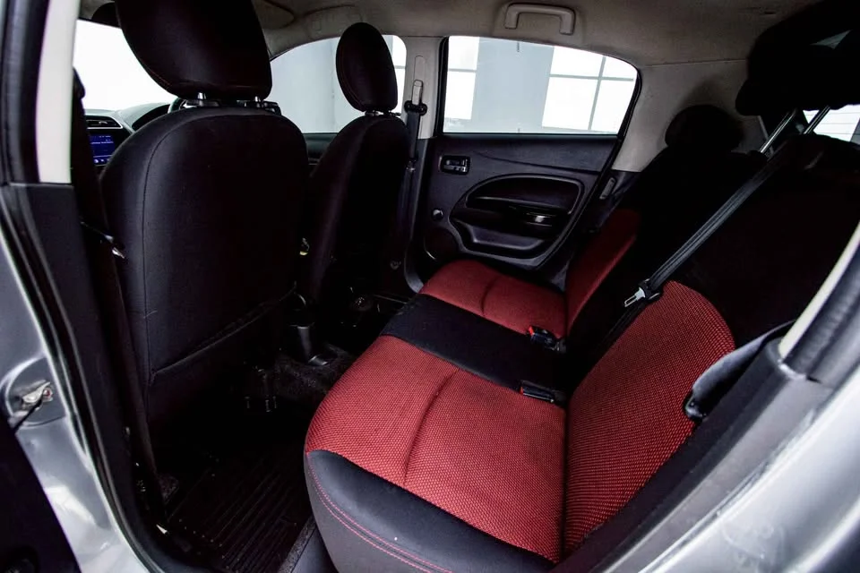 2018 Mitsubishi Mirage VI 3