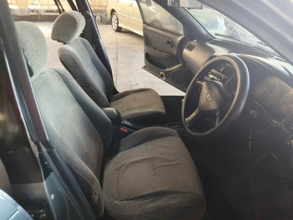 1995 Toyota Corolla Altis VII (E100) 2