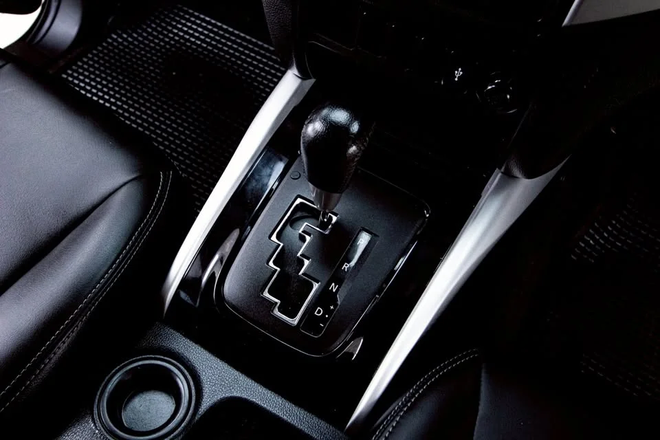 2016 Mitsubishi Triton V 3