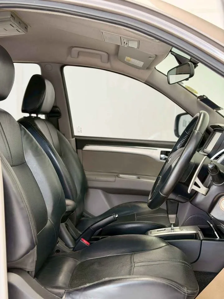 2013 Mitsubishi Pajero Sport II 2