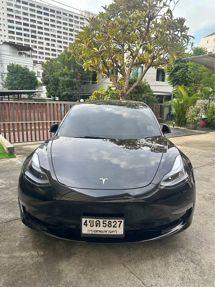 2023 Tesla Model 3 3
