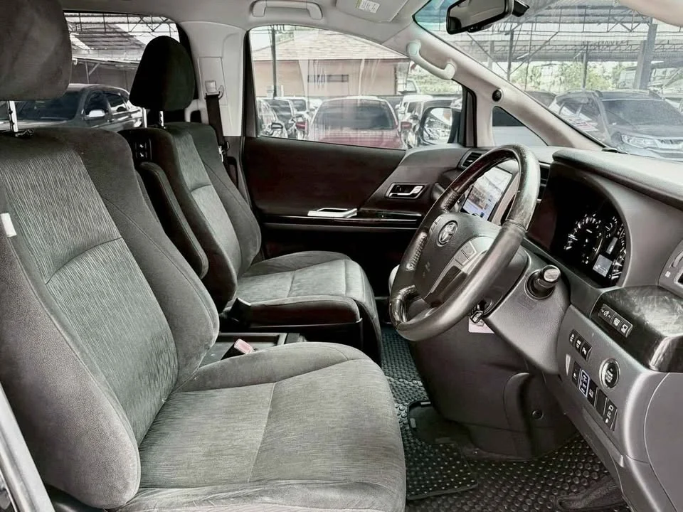 2013 Toyota Alphard, Vellfire III (AH30) 2