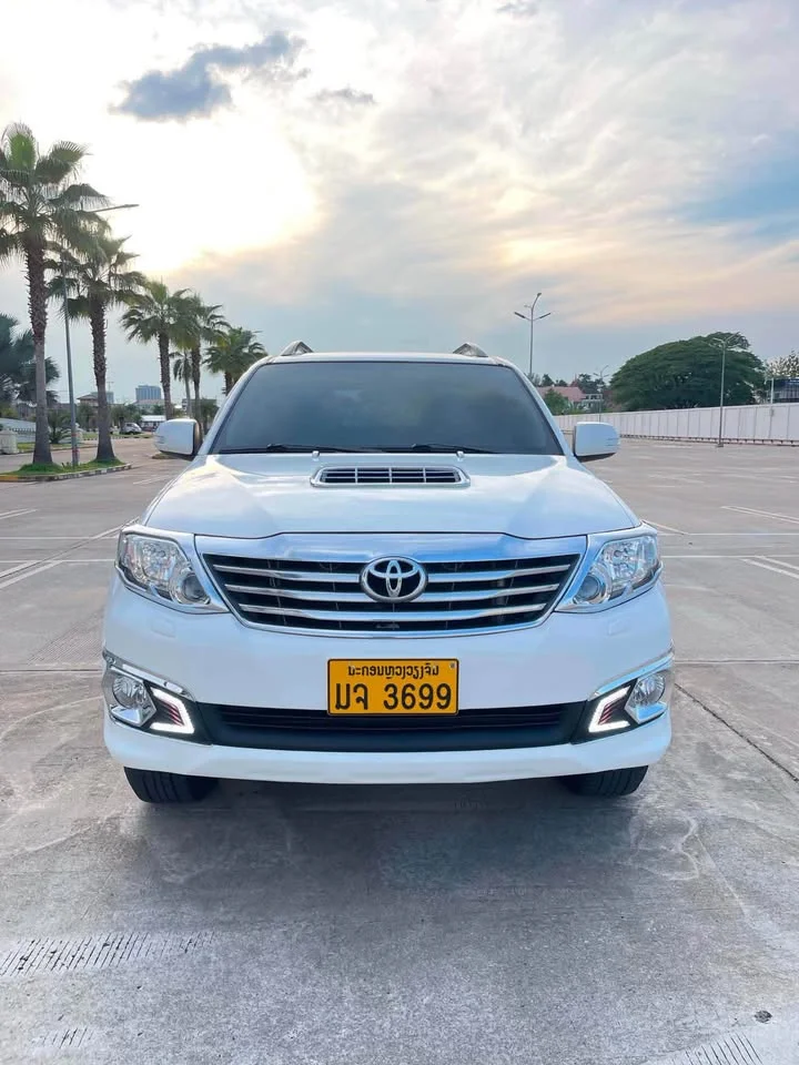 2015 Toyota Fortuner I 2