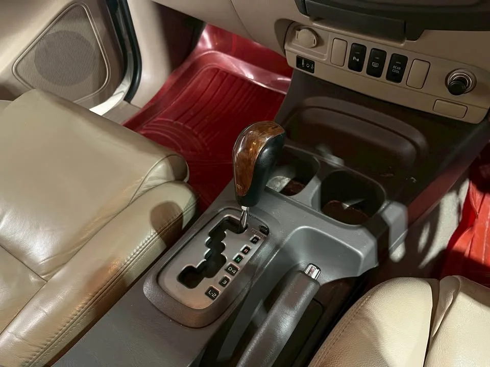 2013 Toyota Fortuner I 3