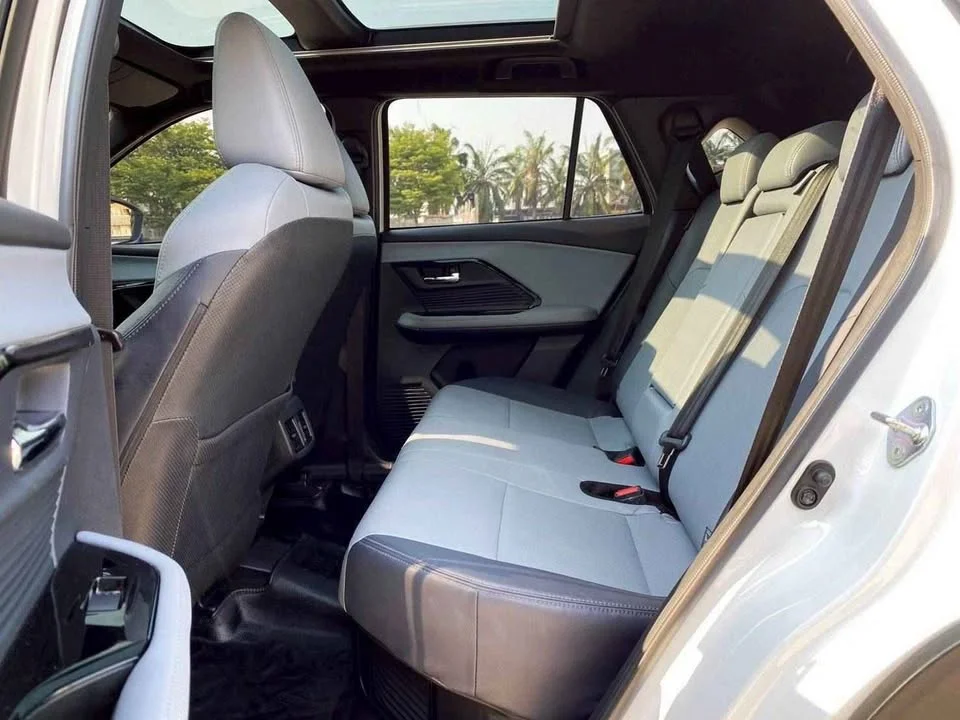2023 Toyota Yaris Cross AC200 2