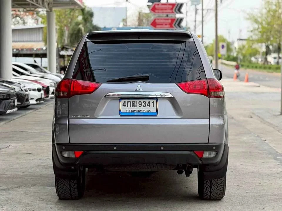 2014 Mitsubishi Pajero Sport II 2