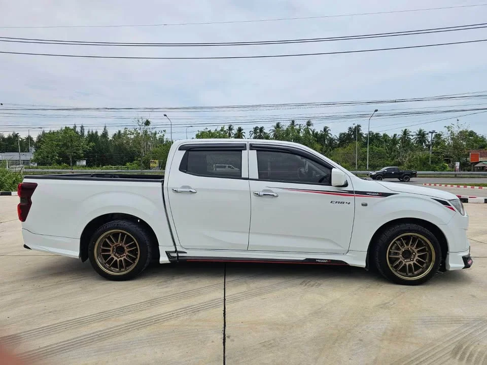 2021 Isuzu D-Max III (RG) 2