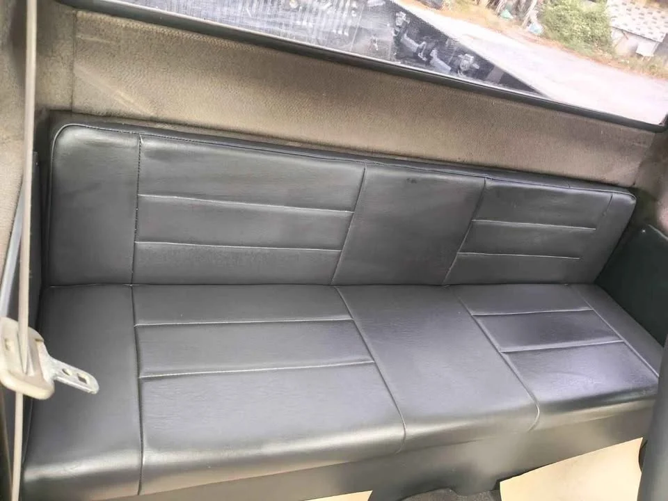 1995 Isuzu TFR III 2