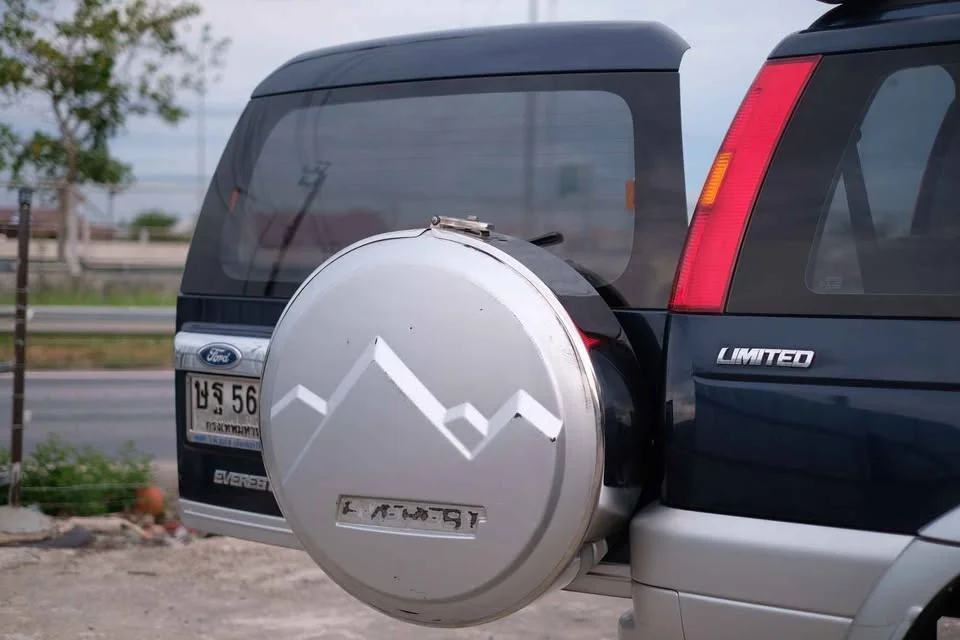 2005 Ford Everest I 3