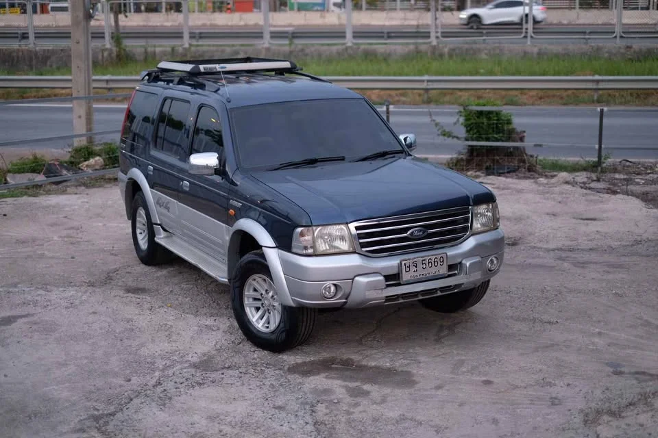 2005 Ford Everest I 2