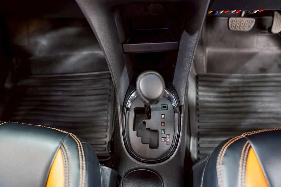 2017 Toyota Sienta II 2