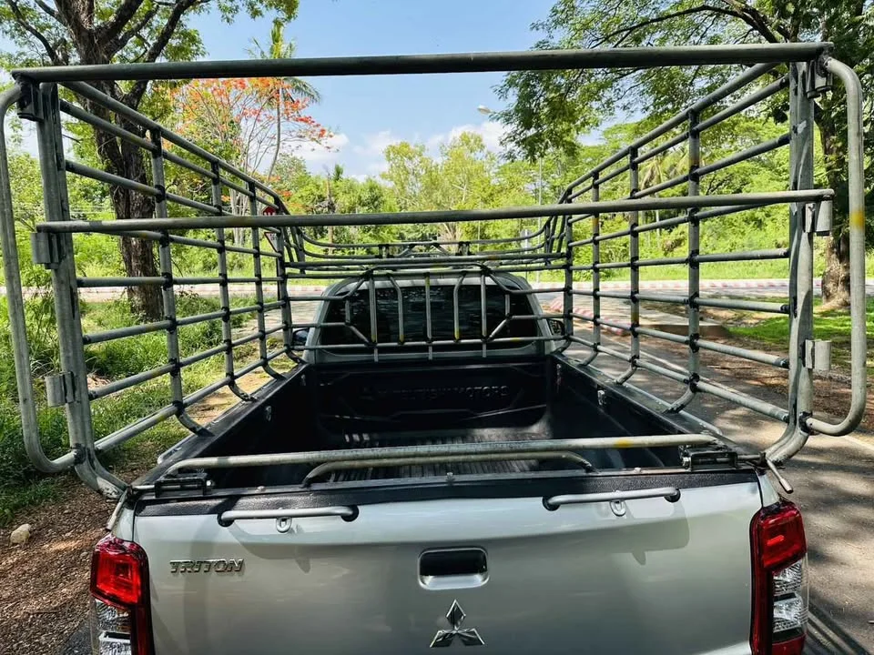 2022 Mitsubishi Triton V 3