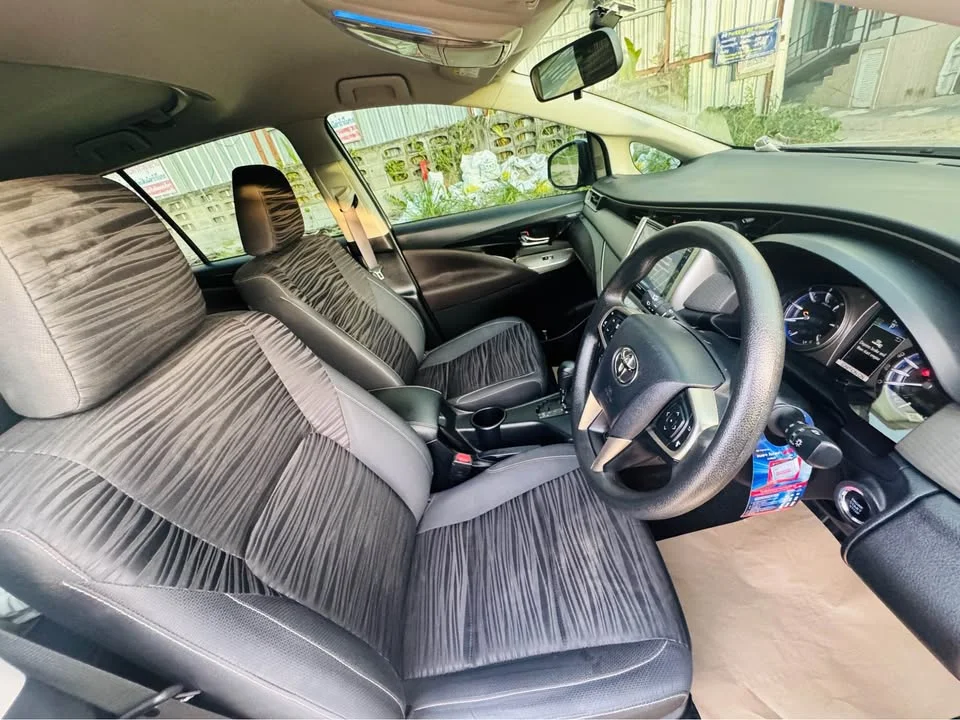 2023 Toyota Innova II 3
