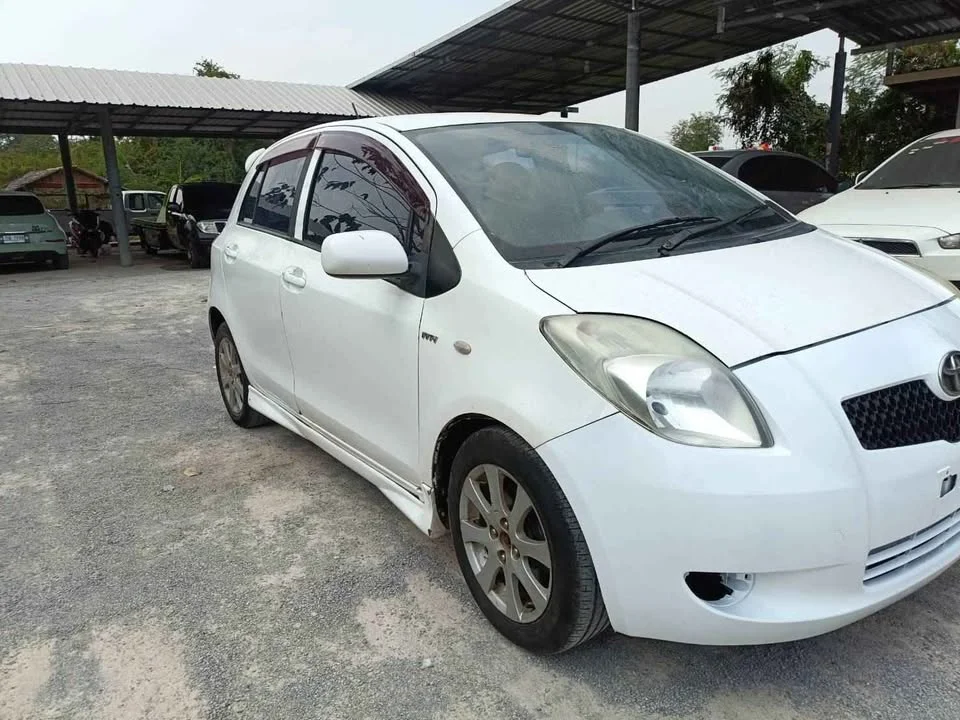 2008 Toyota Yaris II 3