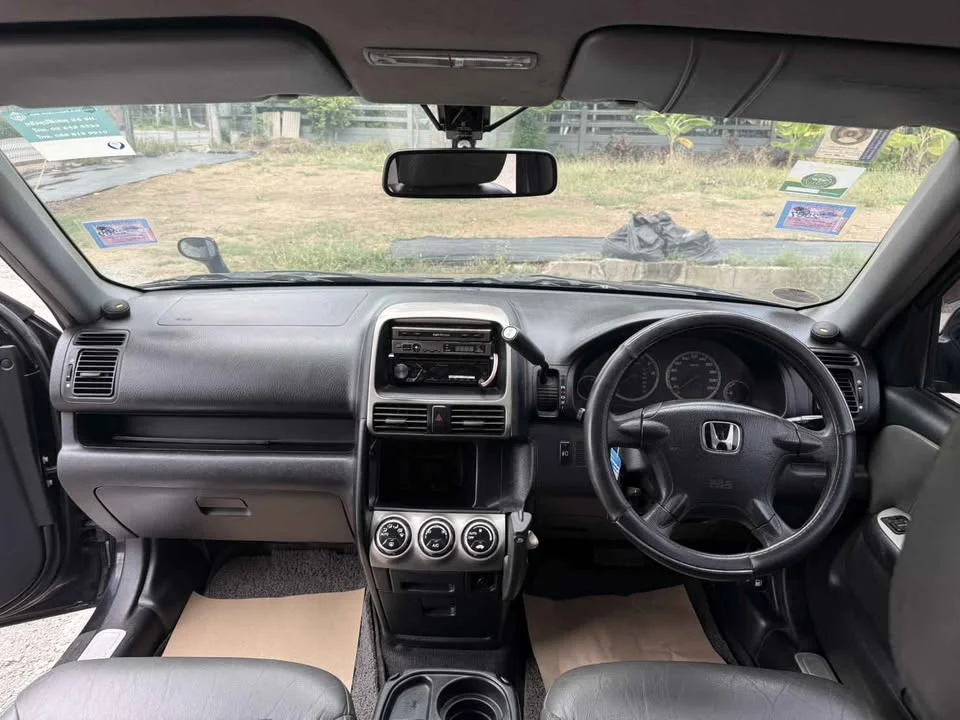 2003 Honda CR-V II 2