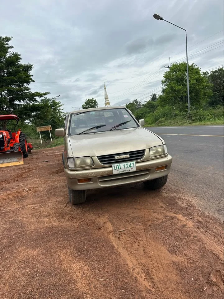 Isuzu Faster Dragon Eyes III 2