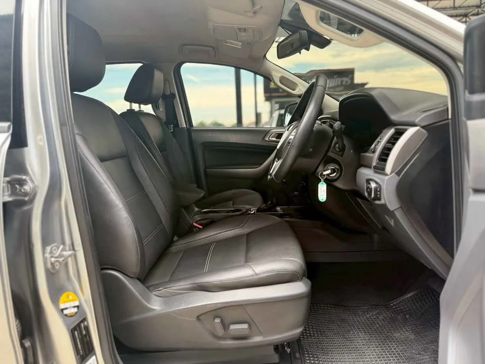2017 Ford Everest II 3