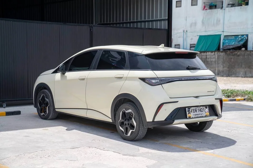 2023 BYD Dolphin 3