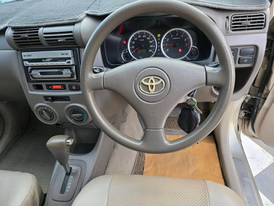 2007 Toyota Avanza I 3