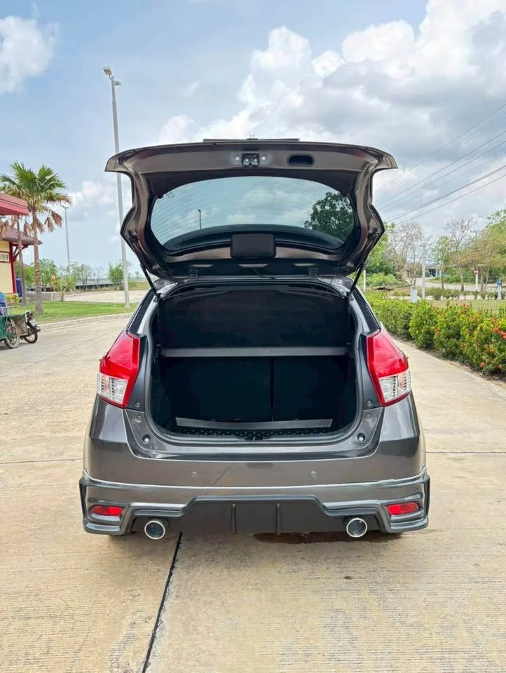 2015 Toyota Yaris III 3