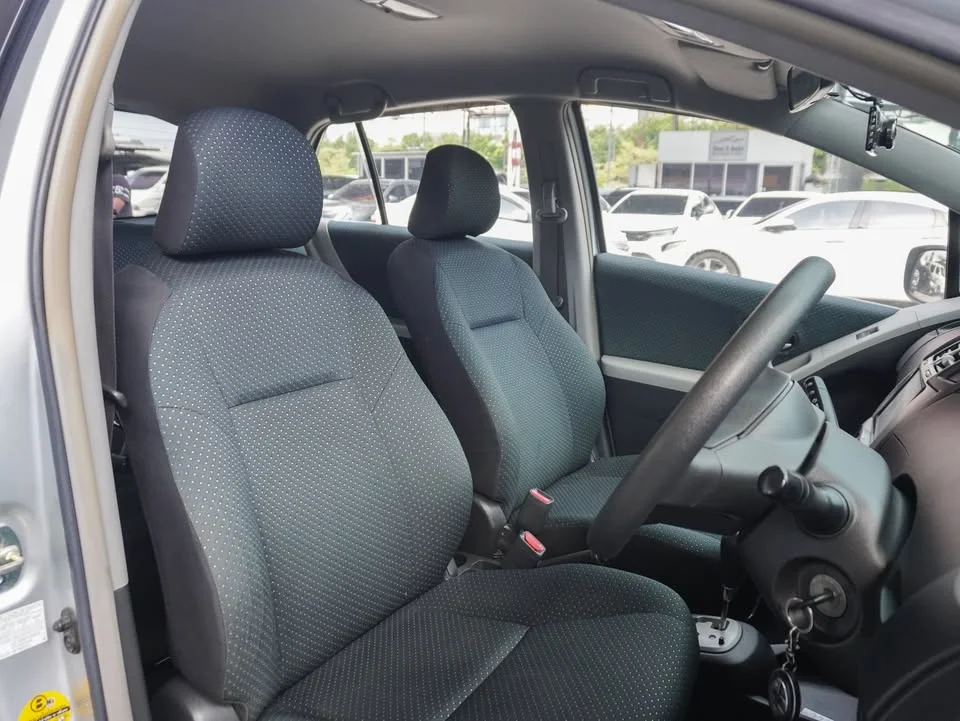 2007 Toyota Yaris II 2