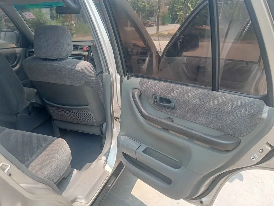 2000 Honda CR-V I 3