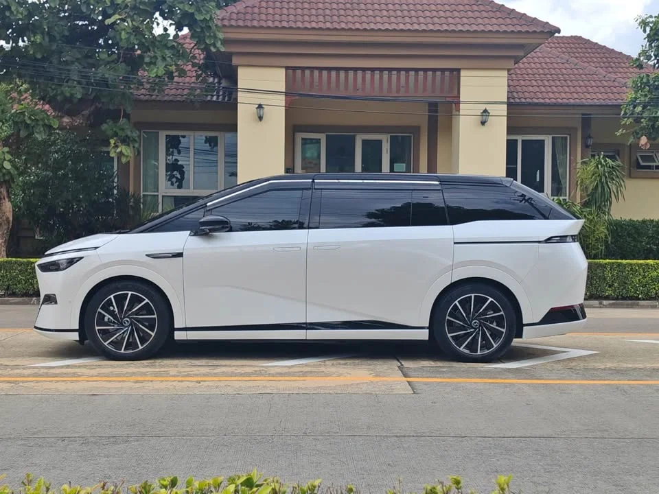 2025 MG Maxus 2