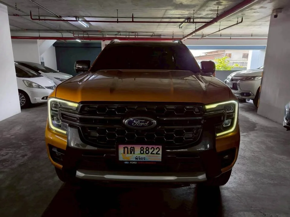 2023 Ford Everest III 3