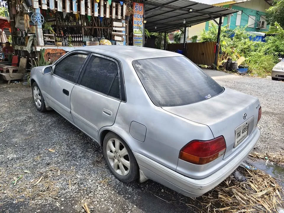 1996 Toyota Corolla Altis VIII (E110) 3