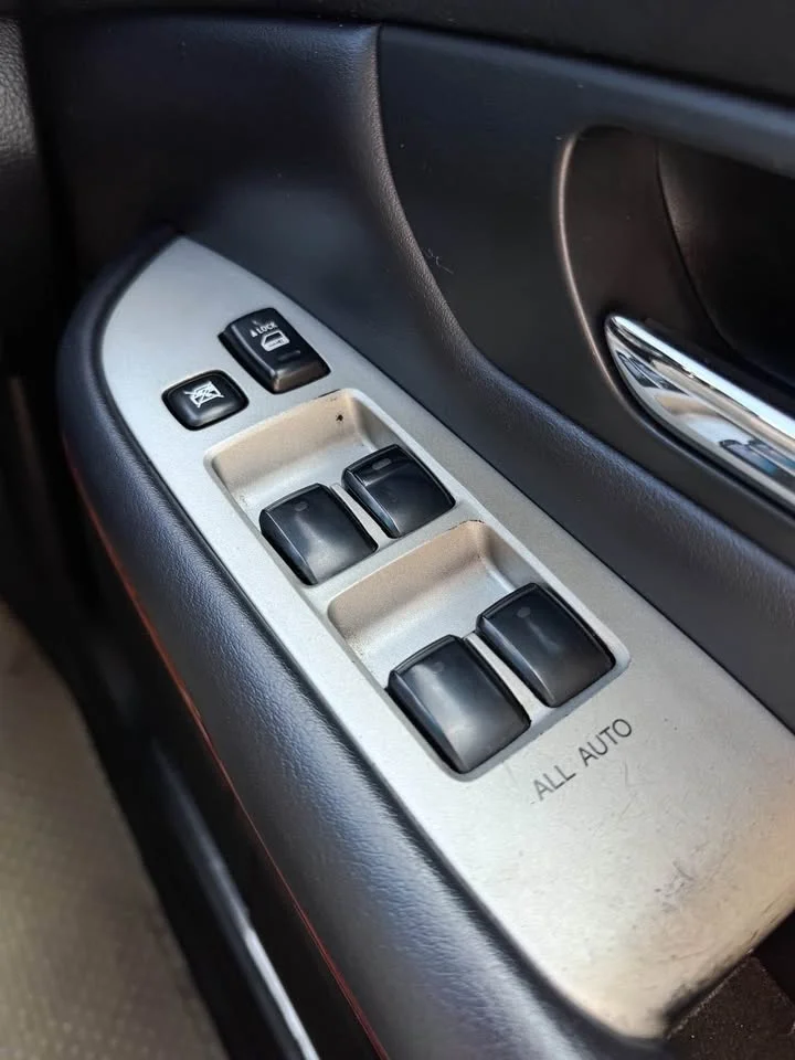 2008 Toyota Harrier II 3