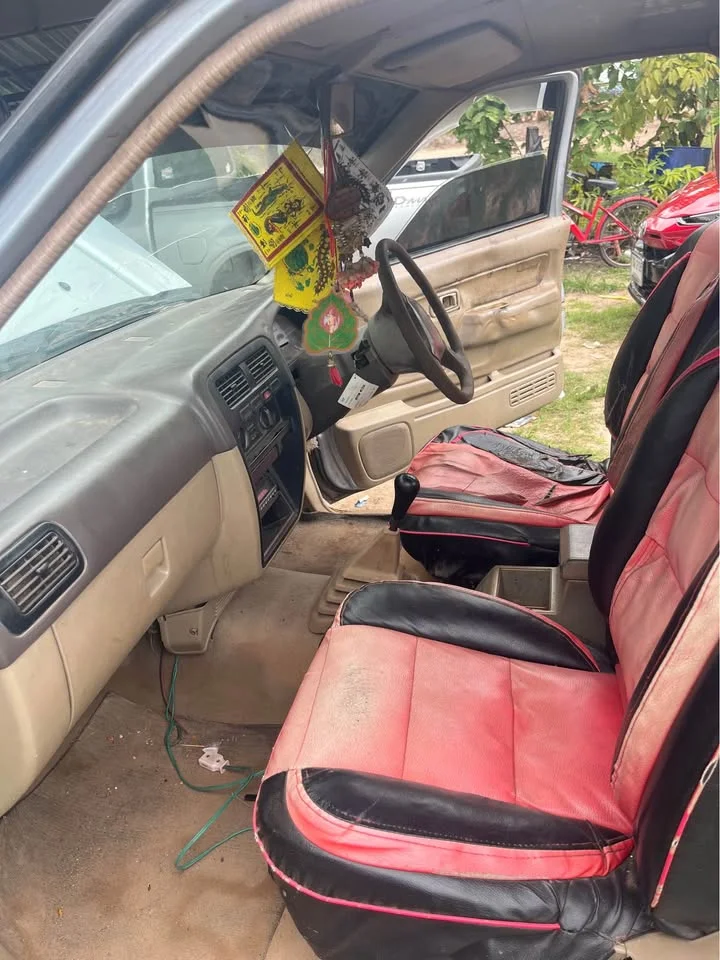 2005 Nissan Frontier I 2