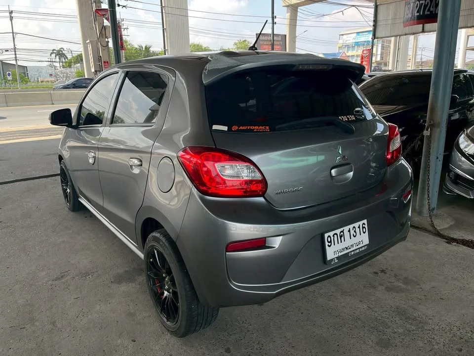 2016 Mitsubishi Mirage VI 3