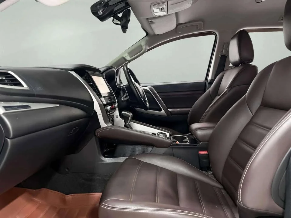 2022 Mitsubishi Pajero Sport III 2