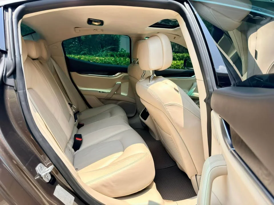2017 Maserati Ghibli Tipo M157 2