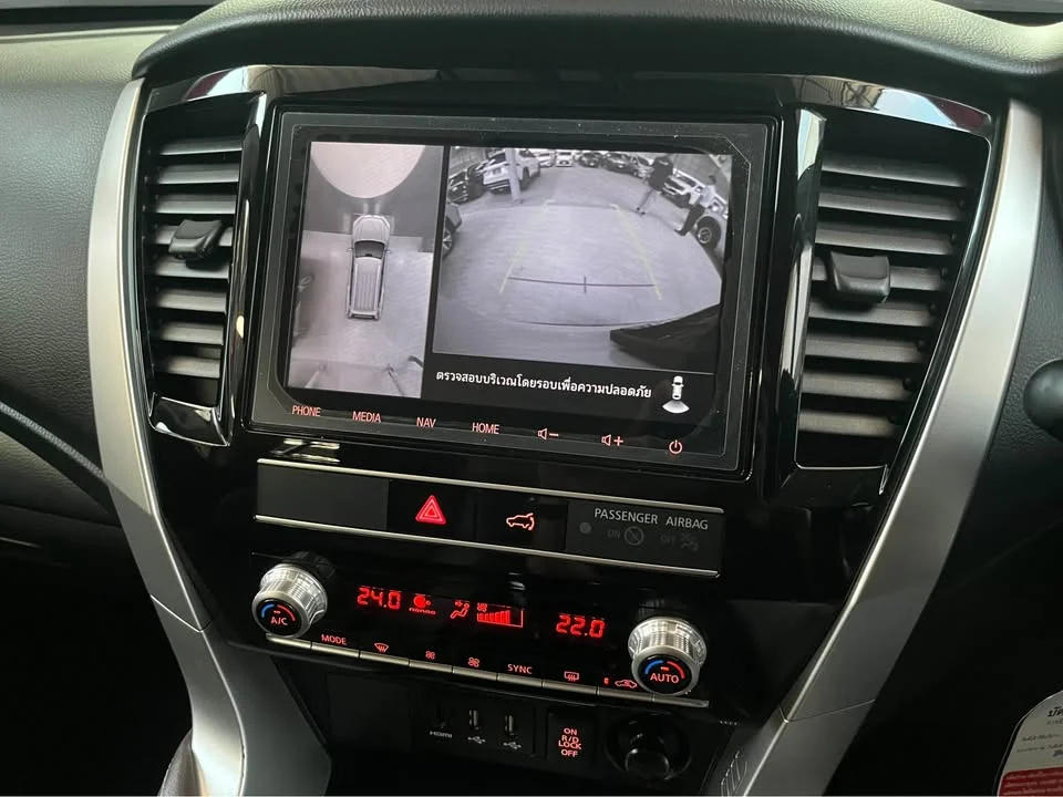2021 Mitsubishi Pajero Sport III 2