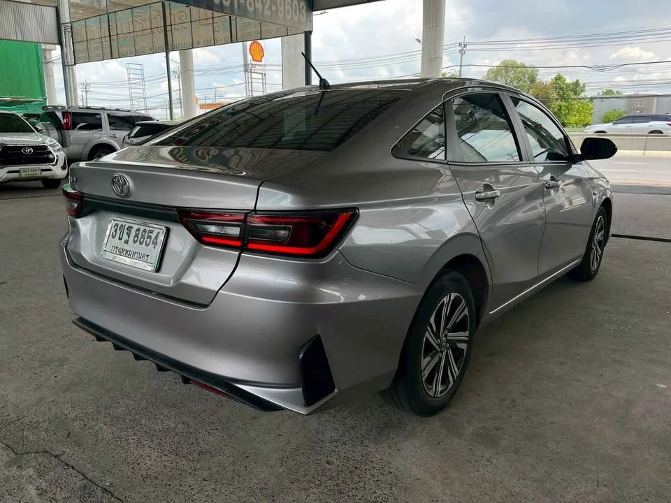 2022 Toyota Yaris ATIV IV 2