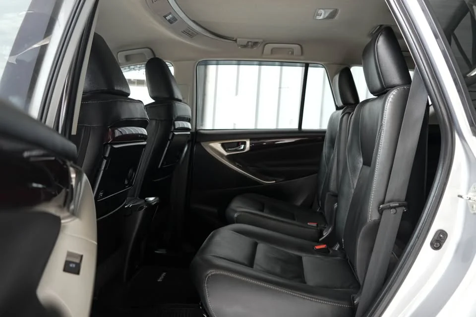 2021 Toyota Innova II 2