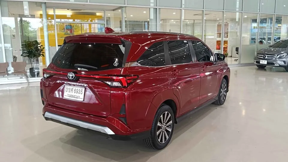 2022 Toyota Veloz III 2