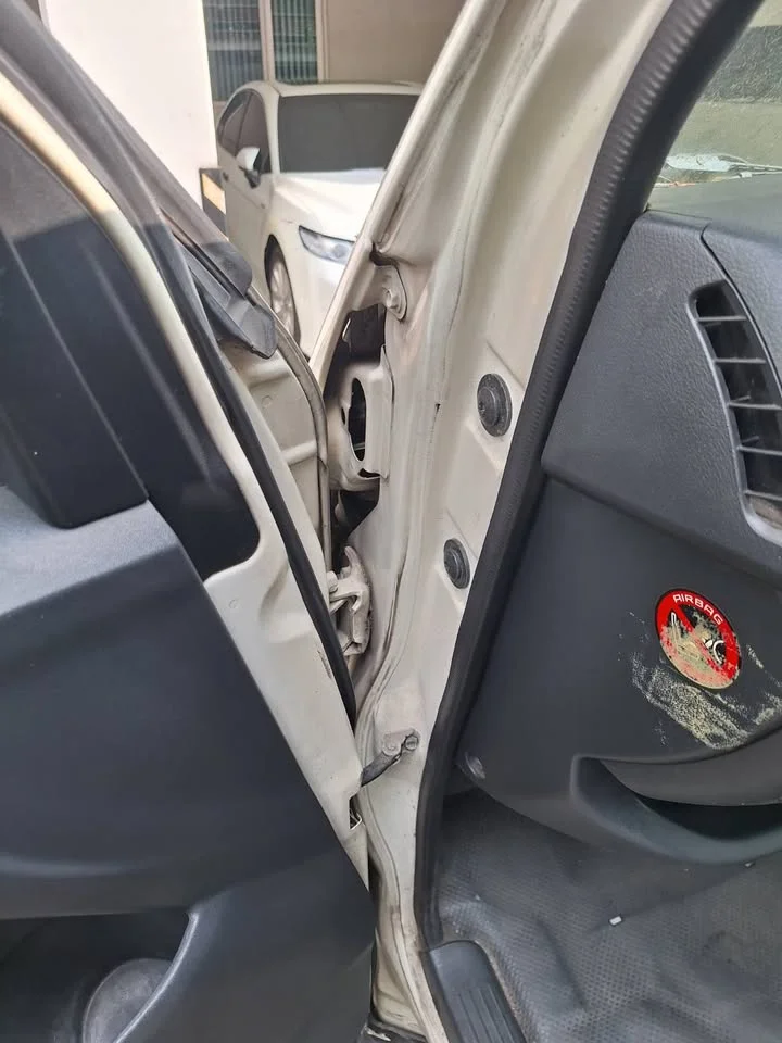 2014 Toyota HiAce V (H200) 2