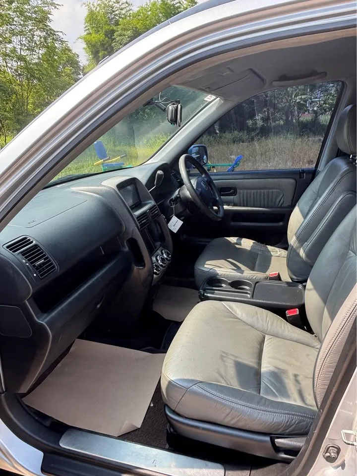 2002 Honda CR-V II 2