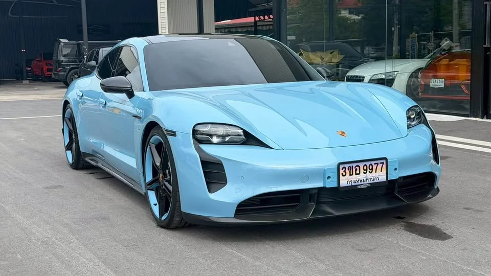 2023 Porsche Taycan 9J1 3
