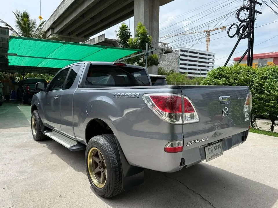 2012 Mazda BT-Series II 3