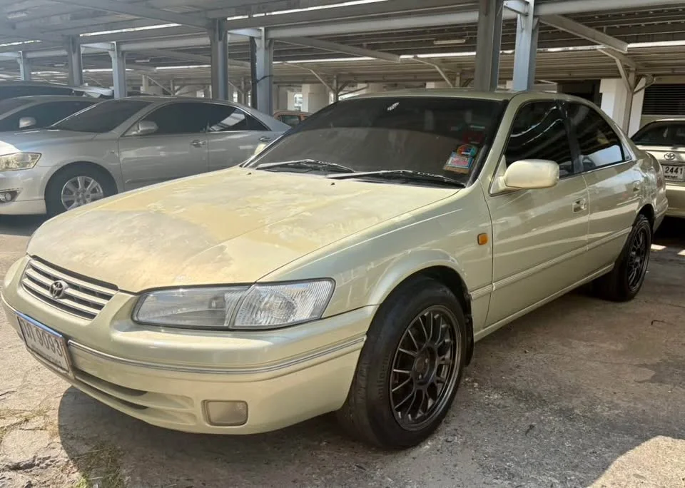 2000 Toyota Camry IV (XV20) 3