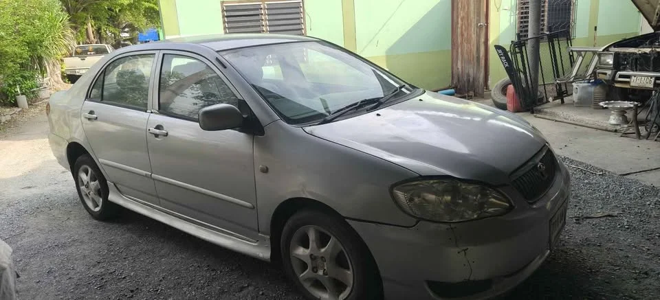 2004 Toyota Corolla Altis IX (E120) 2