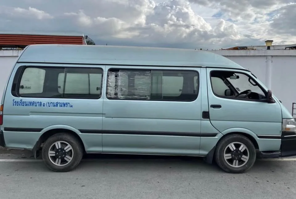 2003 Toyota Commuter IV (H100) 3