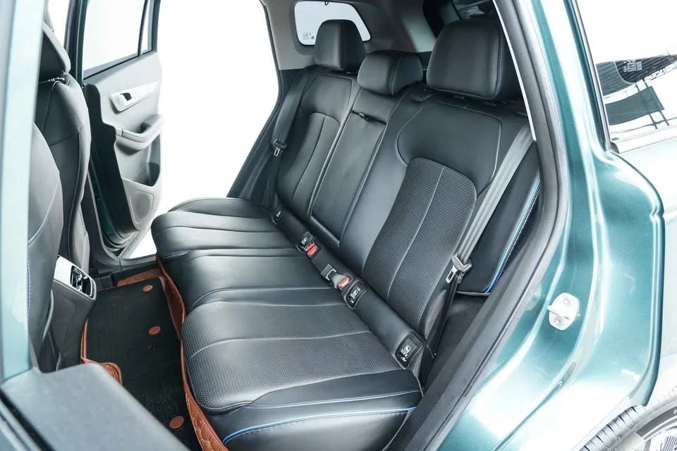 2025 Land Rover Range Rover Sport III 3